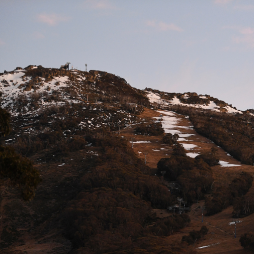 Man killed while skiing at Thredbo