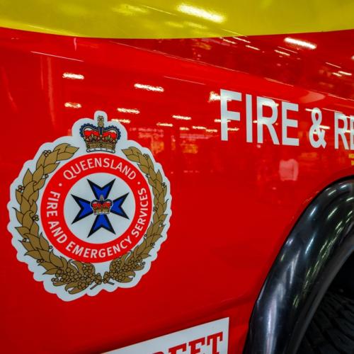 Man injured as fire engulfs Gold Coast unit