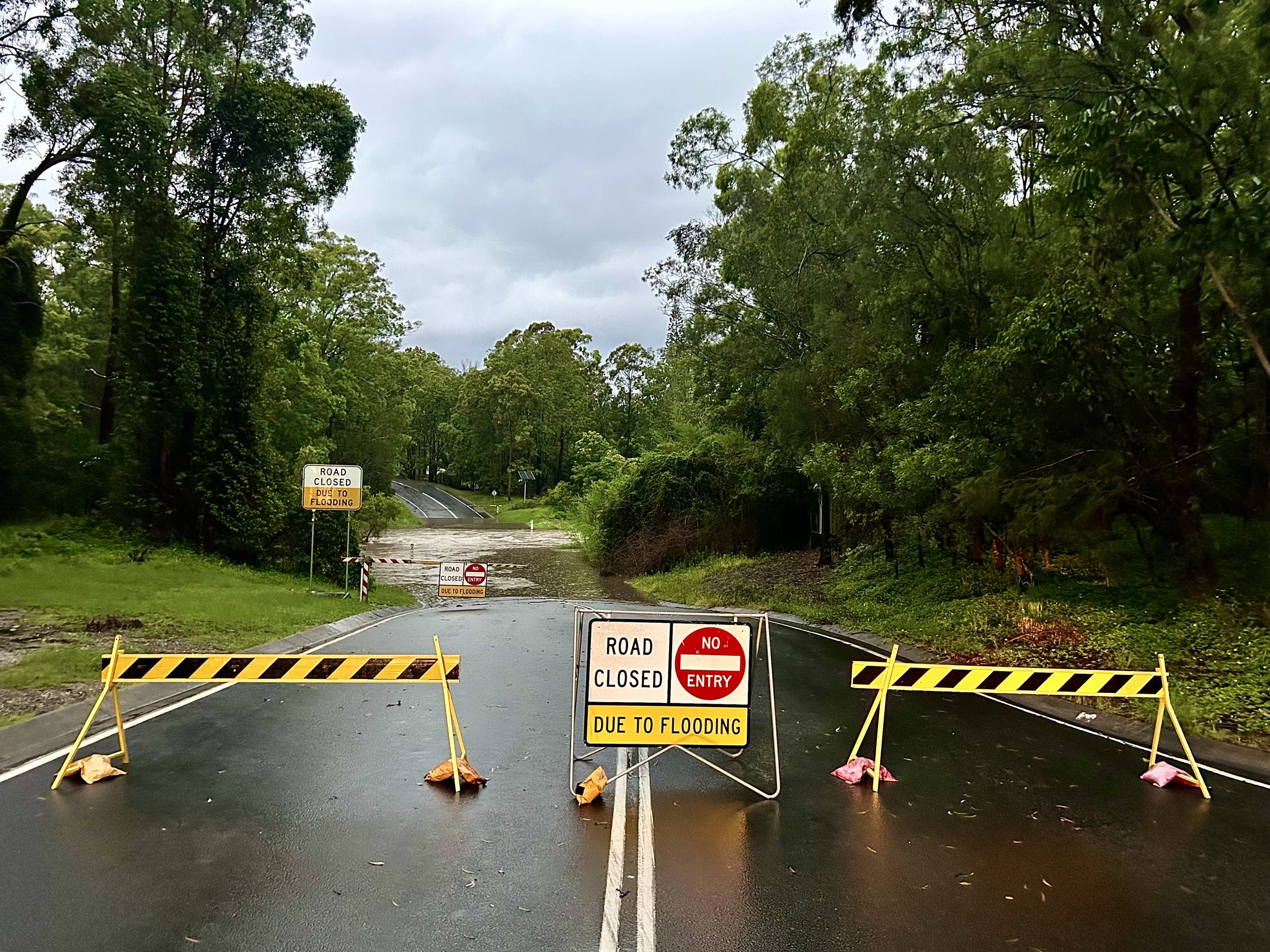 ROAD CLOSURES Latest list as flooding impacts Gold Coast