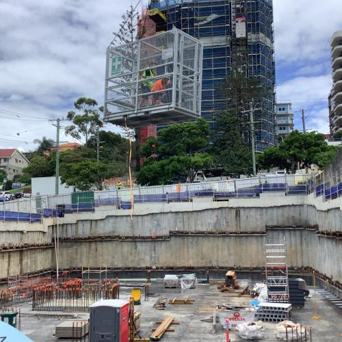 Worker injured in fall on Gold Coast construction site