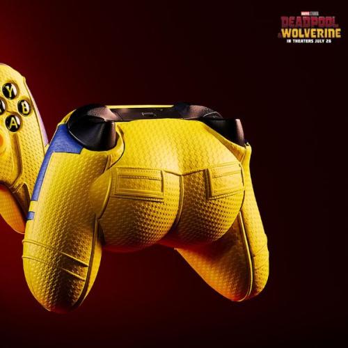 Xbox Follow-Up with a Cheeky Controller based on Wolverines Buns